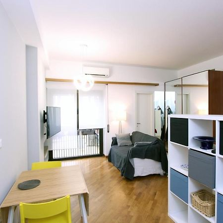 Sant'Angelo Modern Apartment Rome Exterior photo