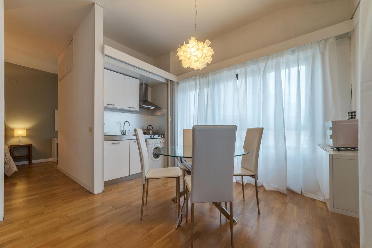 Sant'Angelo Modern Apartment Rome Exterior photo