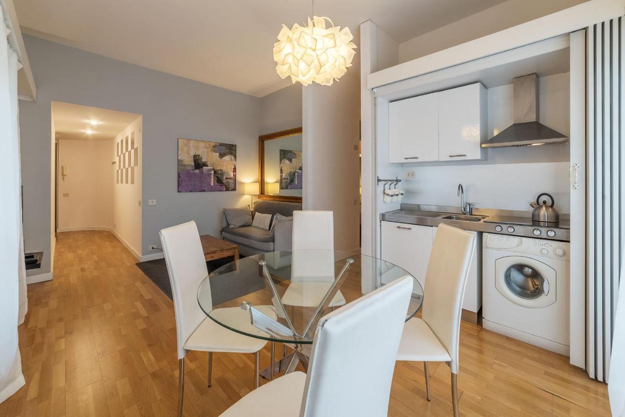 Sant'Angelo Modern Apartment Rome Exterior photo