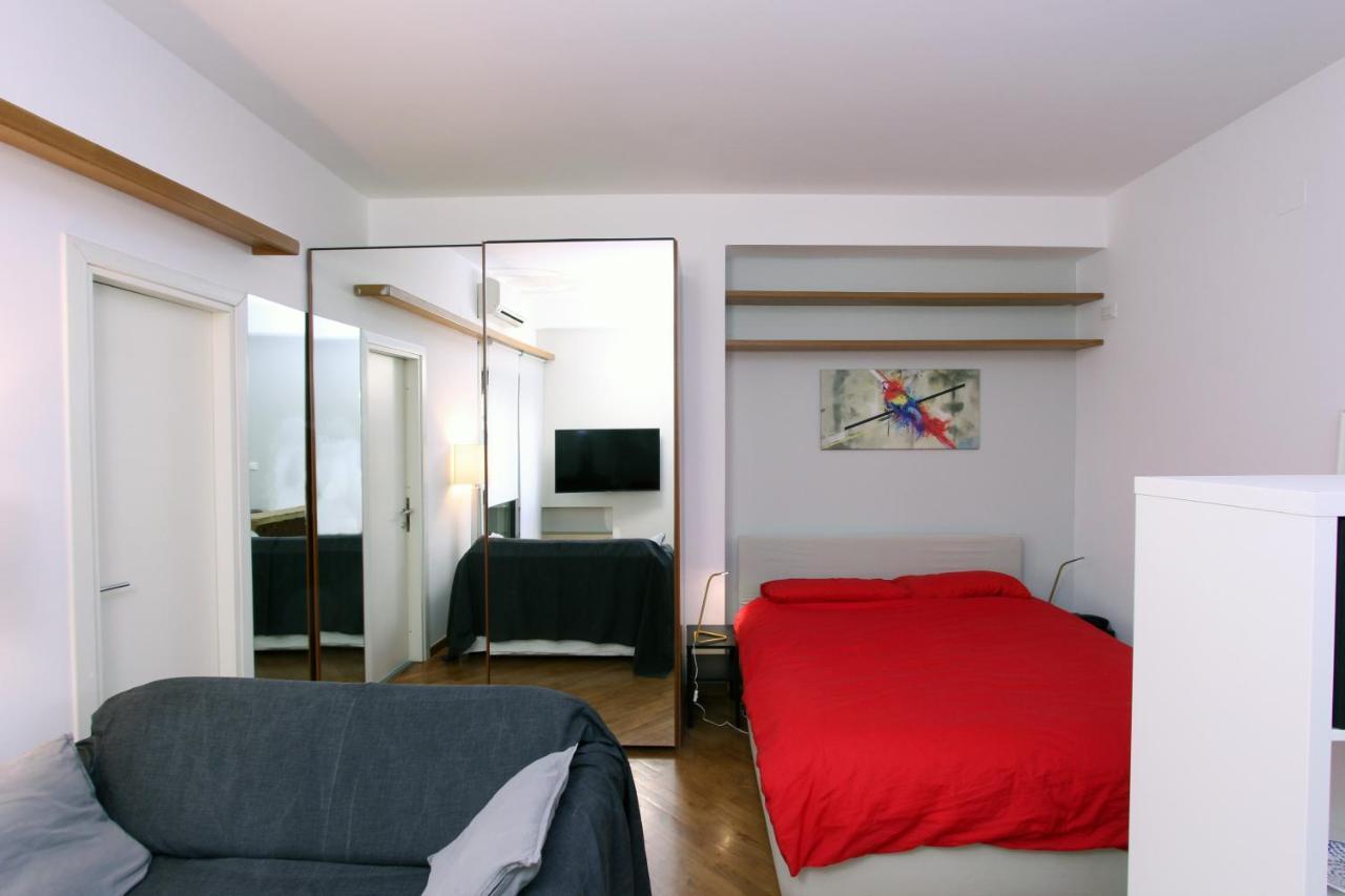 Sant'Angelo Modern Apartment Rome Exterior photo